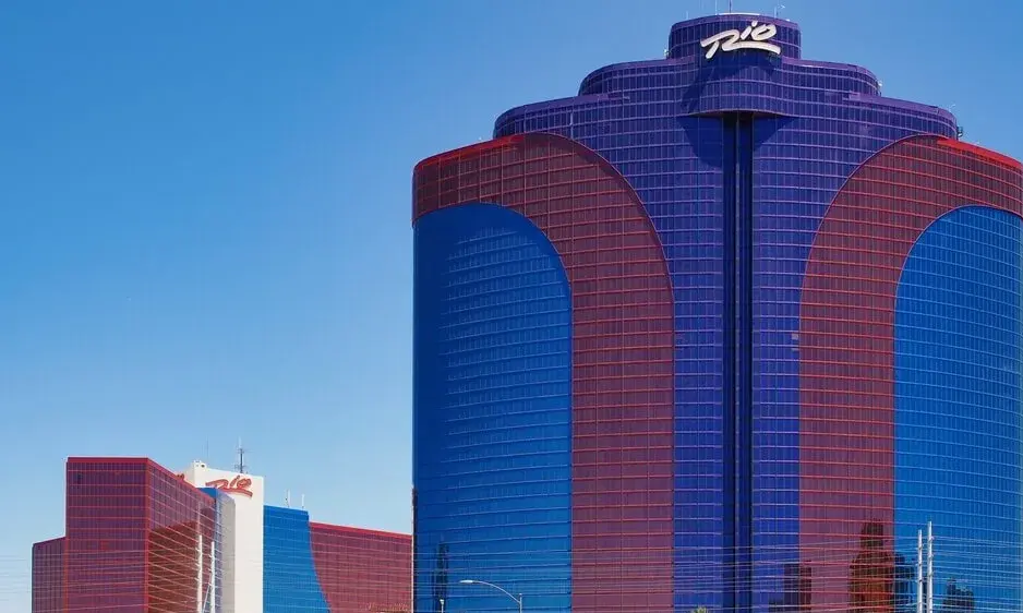 Rio Hotel Secretly Wishes It Was The Hotel That Was Closing Down